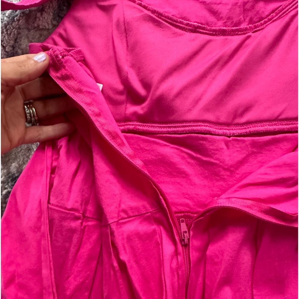 Pink dress - Picture 5 of 6